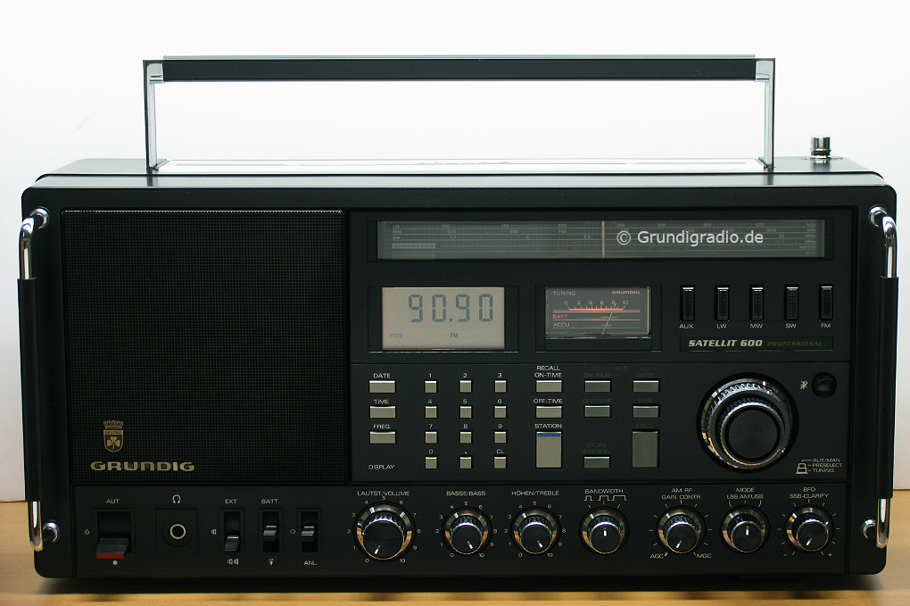 Grundig Satellit 600 Professional