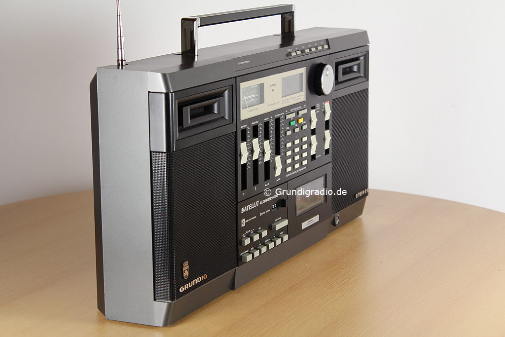 Grundig Satellit 4000 Recorder