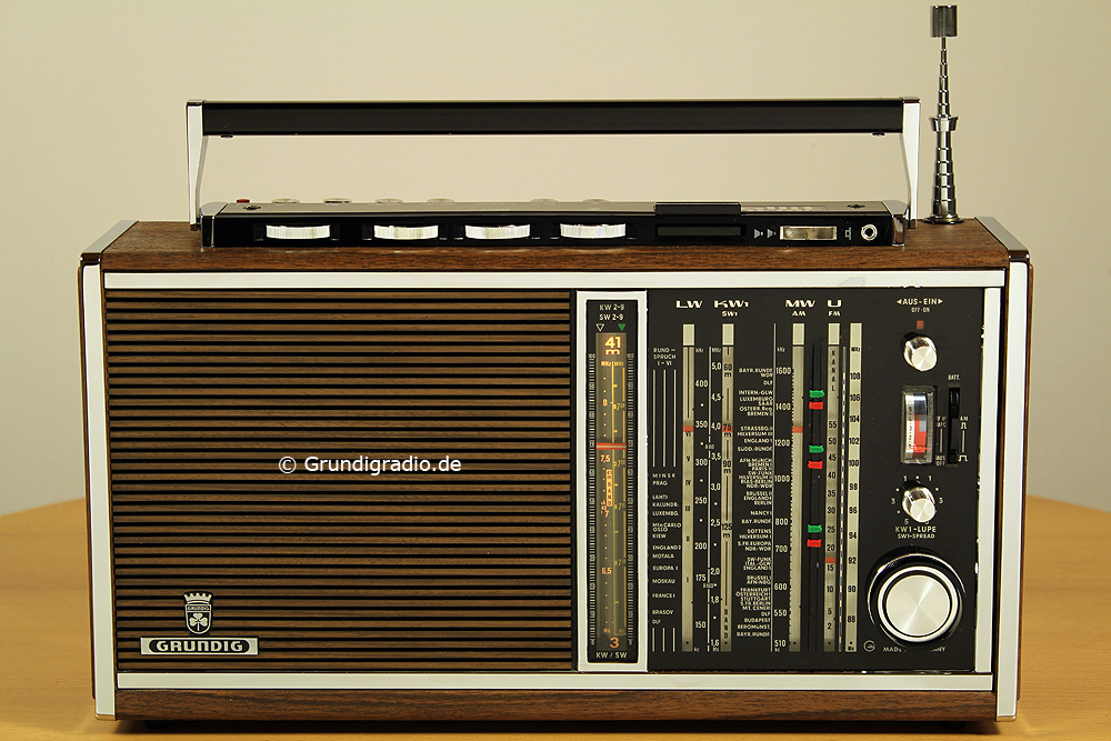 Kofferradio Grundig Satellit 210 Transistor 6001