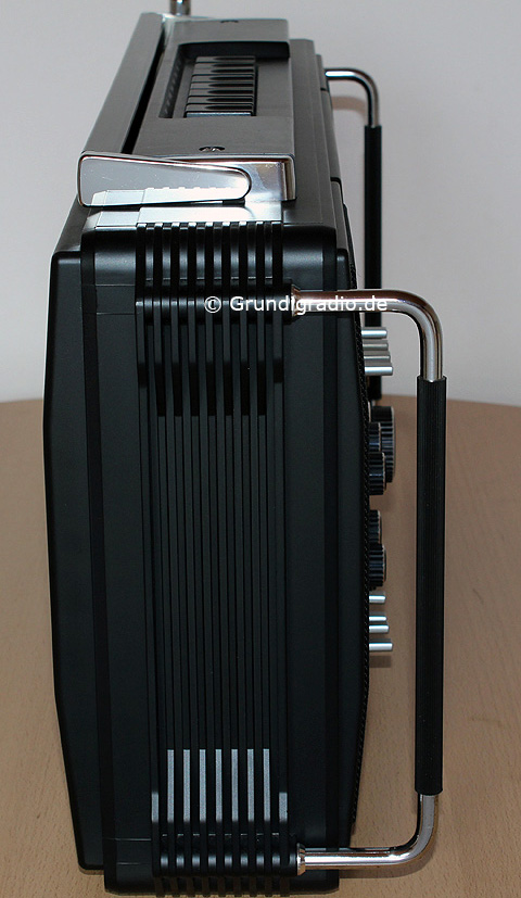 Grundig Satellit 2400 Professional