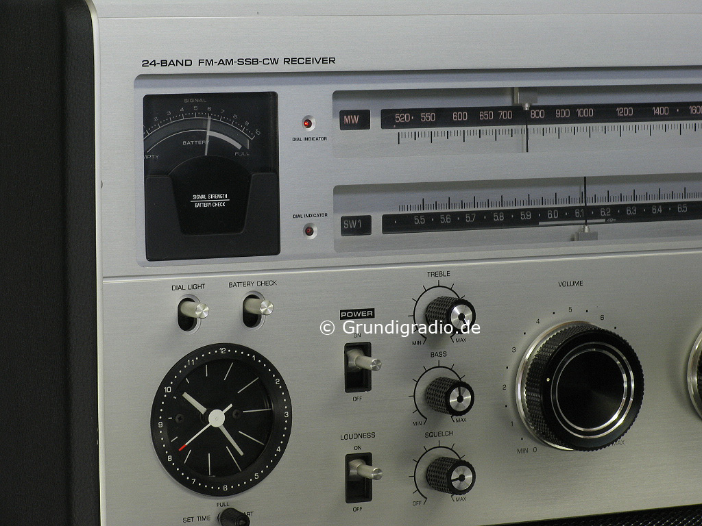 National Panasonic RF-8000 Silver Edition