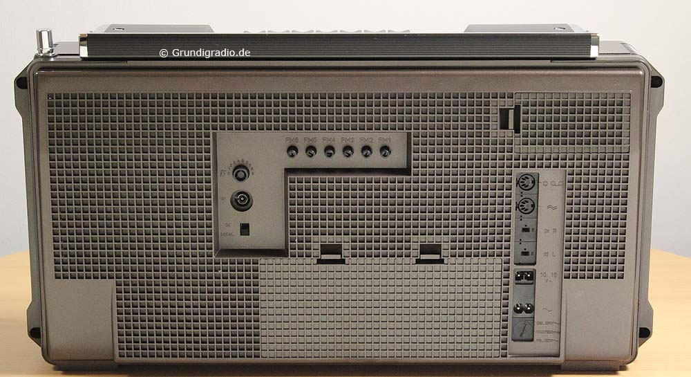  Grundig Satellit 2400 SL Professional Stereo