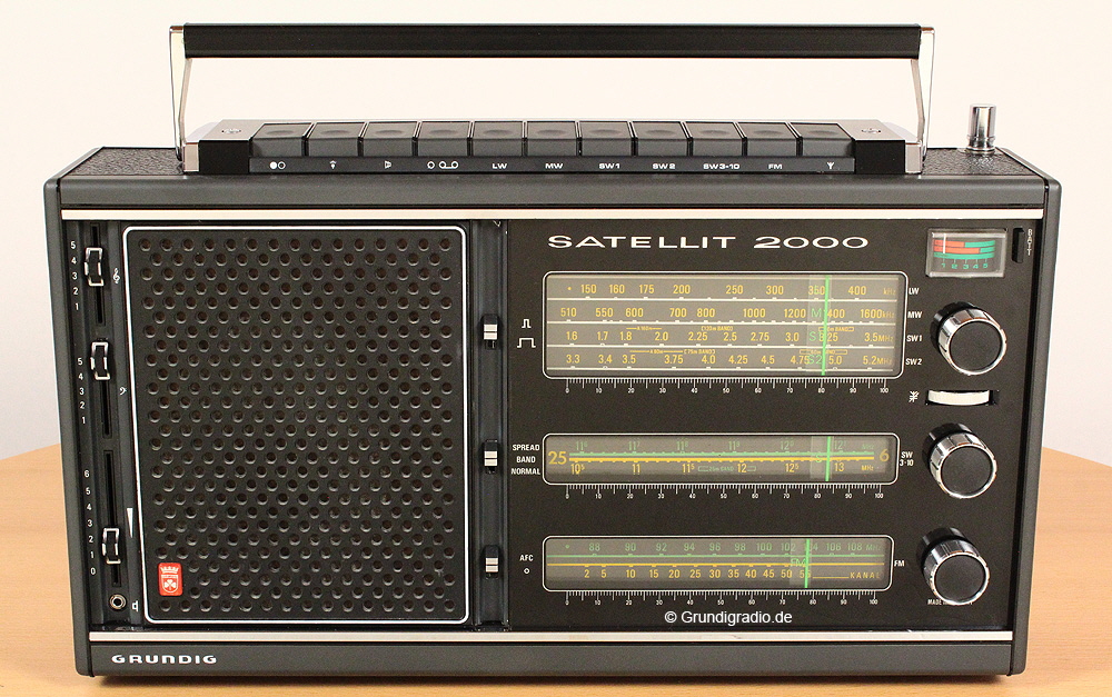 Kofferradio Grundig Satellit 2000 Weltempfnger