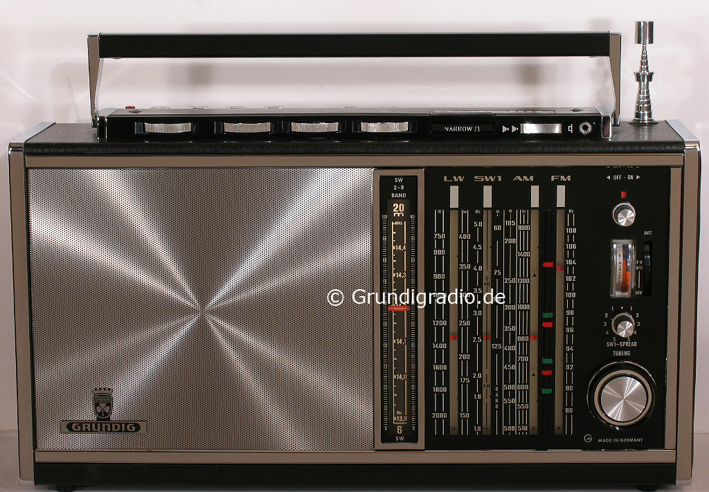 Grundig Satellit 210 Amateur